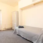 Thornbury Guest House Room 6